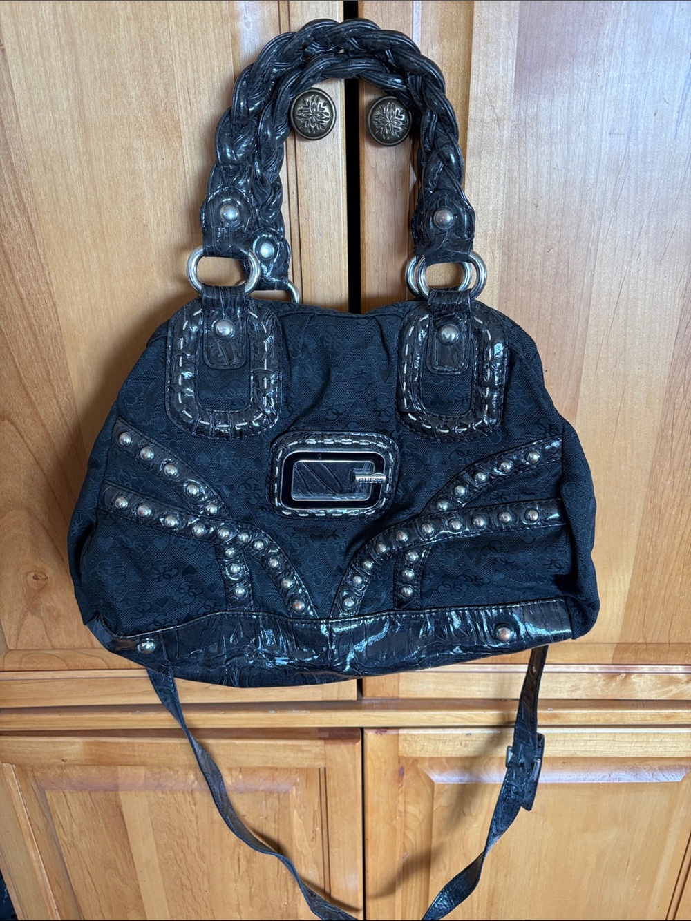 VINTAGE Guess Black Braided-Handle Shoulder Bag with Stud Accents